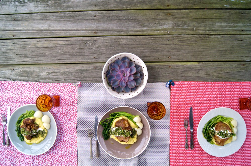 Food blogging means...follow the light, make a "table" from what you can!